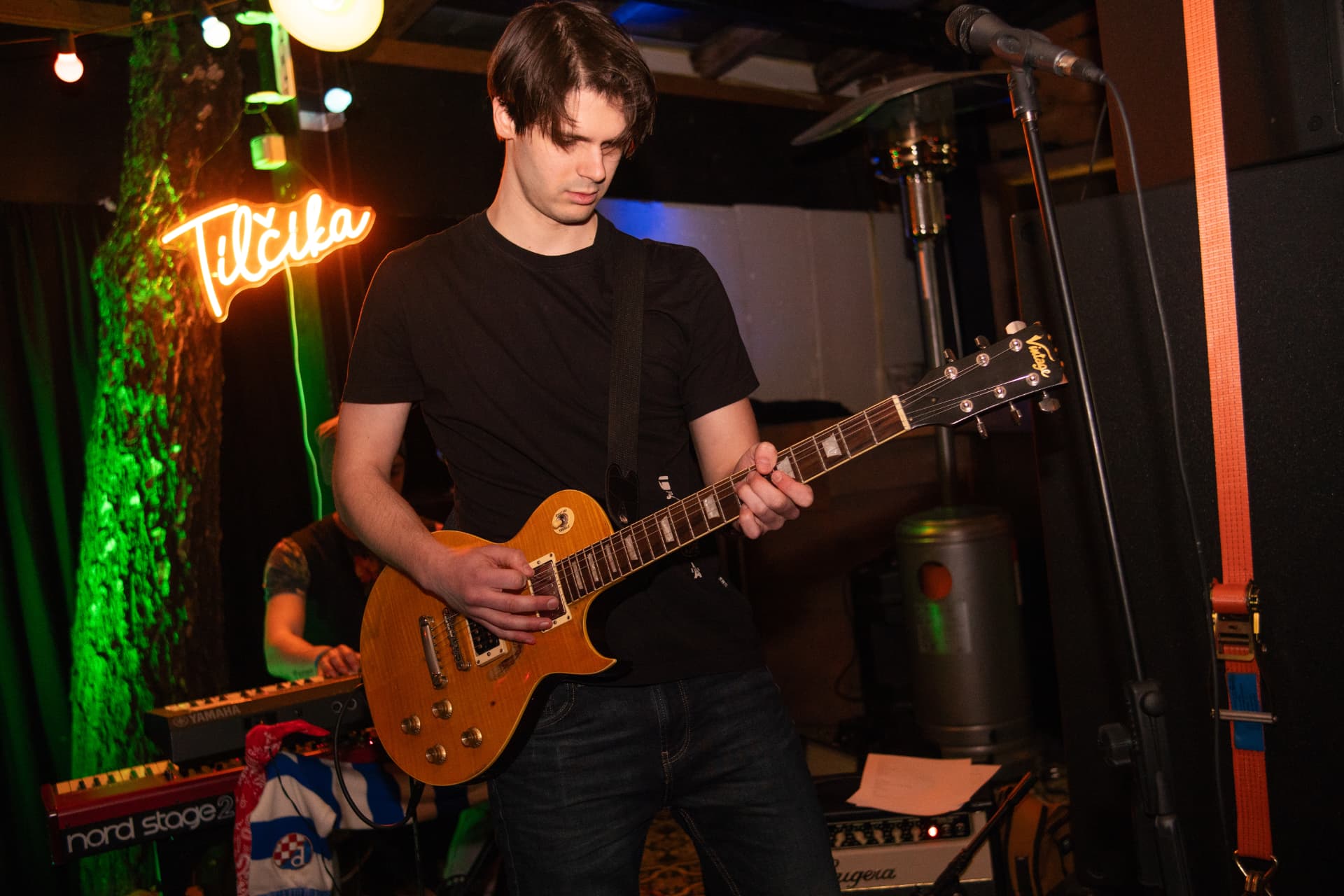 Ivan Miloš — Solo gitara